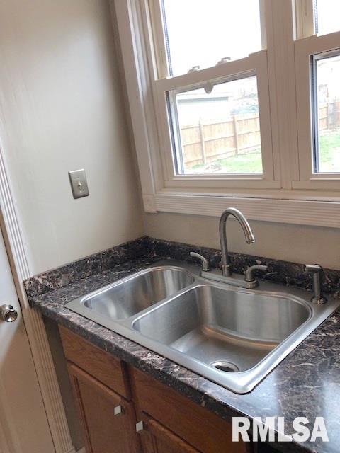 629 Sangamon Road Marquette Heights, IL 61554 - Photo 18 of 36 Gallery Image 18