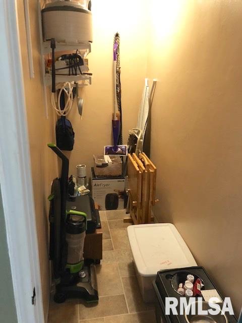 629 Sangamon Road Marquette Heights, IL 61554 - Photo 33 of 36 Gallery Image 33