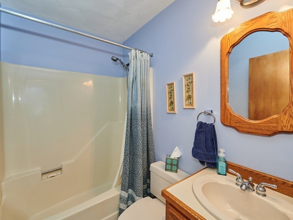 10 Nancy Road Lynn, MA 01904 - Photo 26 of 34 Gallery Image 26