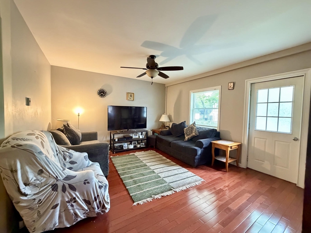 827-831 Armory Street Springfield, MA 01107 - Photo 4 of 27