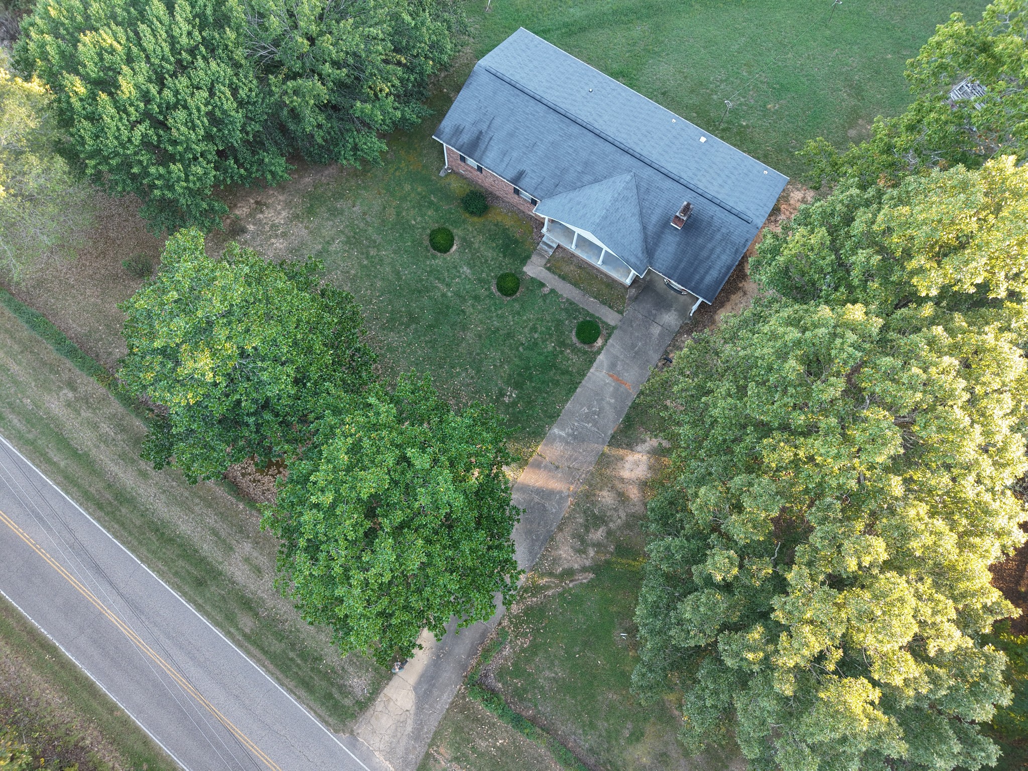 3190 Plainview Road Henderson, TN 38340 - Photo 5 of 6 a view of a garden from a balcony