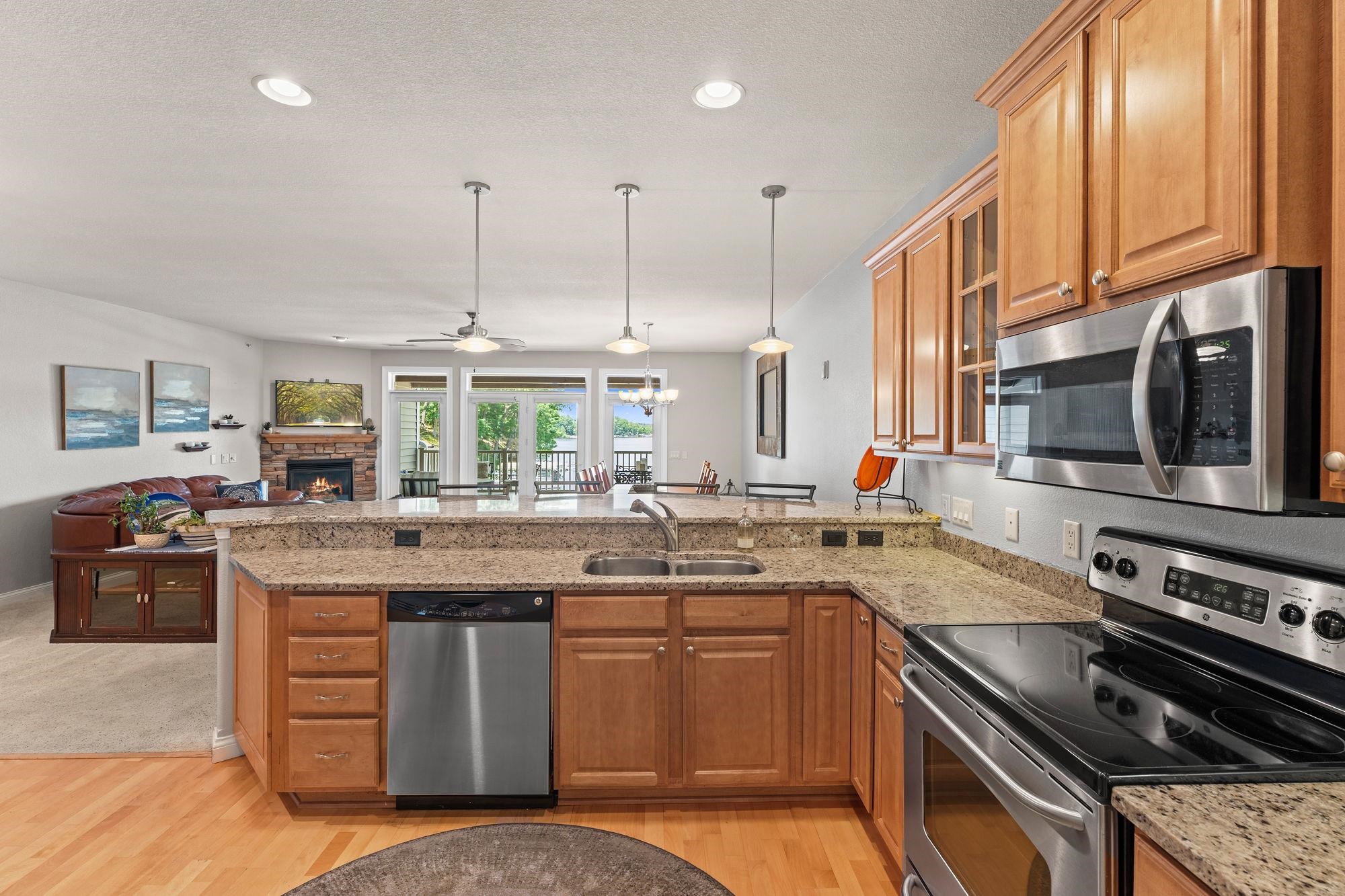715 Canyon Road, Unit 4 Wisconsin Dells, WI 53965 - Photo 11 of 66