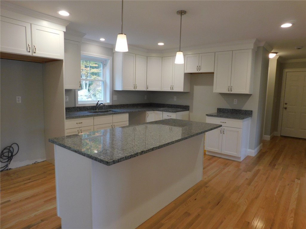 40 Hopkinton Hill Road Hopkinton, RI 02832 - Photo 12 of 36 Gallery Image 12