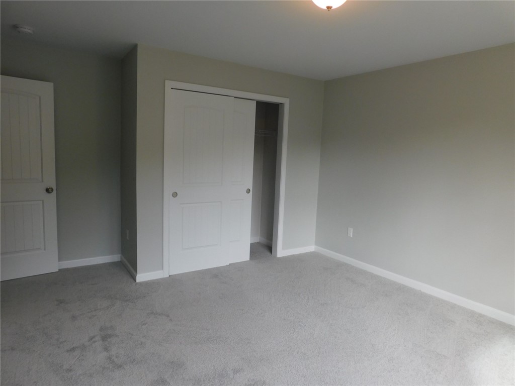 40 Hopkinton Hill Road Hopkinton, RI 02832 - Photo 18 of 36 Gallery Image 18