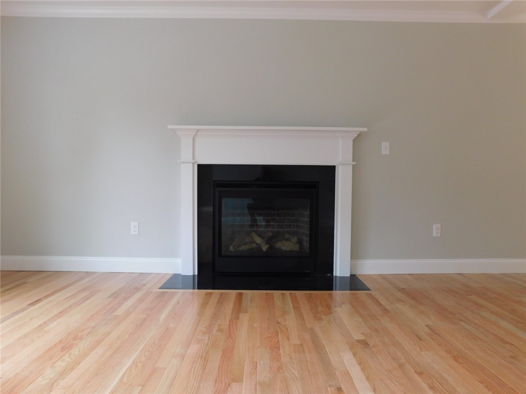 40 Hopkinton Hill Road Hopkinton, RI 02832 - Photo 8 of 36 Gallery Image 8