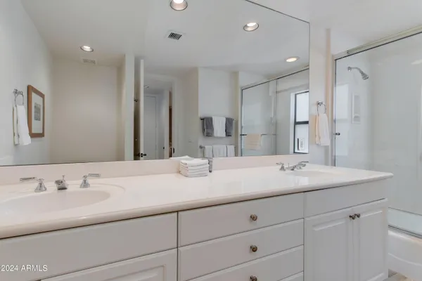 $10,000 | 2802 East Camino Acequia Drive, Unit 58, Phoenix, AZ 85016