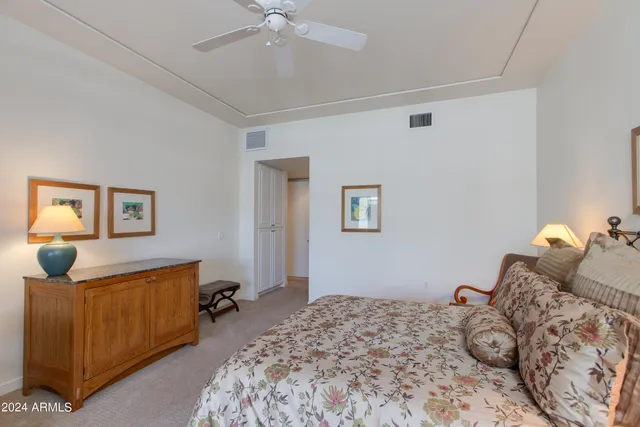 $10,000 | 2802 East Camino Acequia Drive, Unit 58, Phoenix, AZ 85016