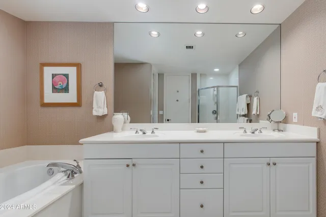 $10,000 | 2802 East Camino Acequia Drive, Unit 58, Phoenix, AZ 85016