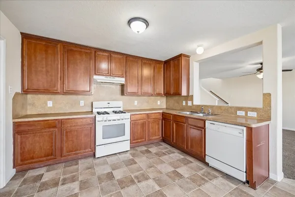 $1,998 | 20218 Stonegrove Court, Tomball, TX 77375