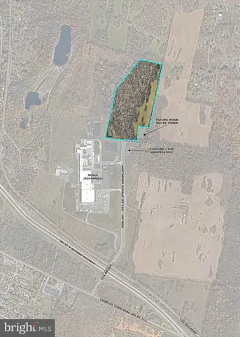 a view of a bathroom