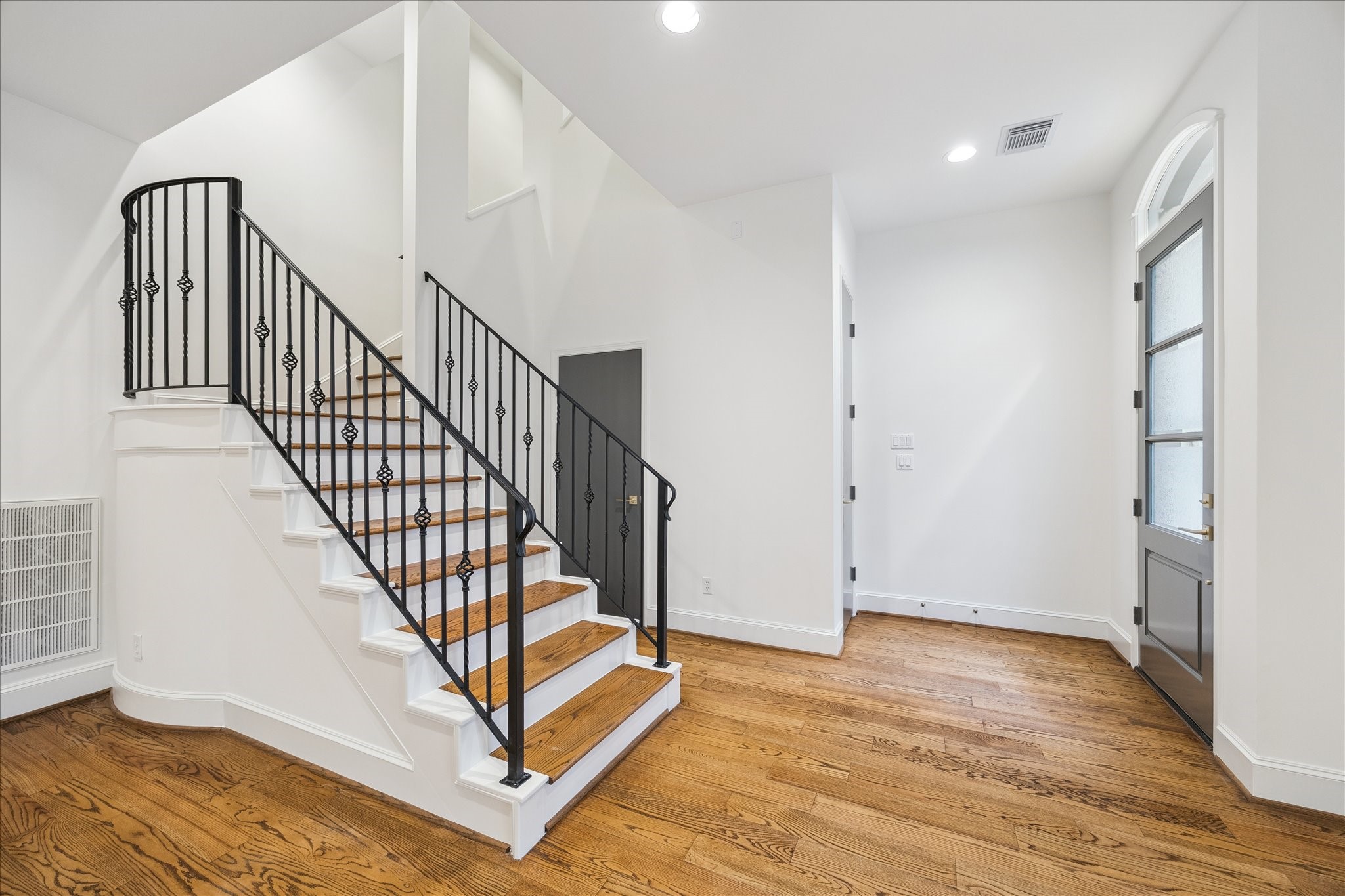 3958 West Alabama Street Houston, TX 77027 - Photo 4 of 30