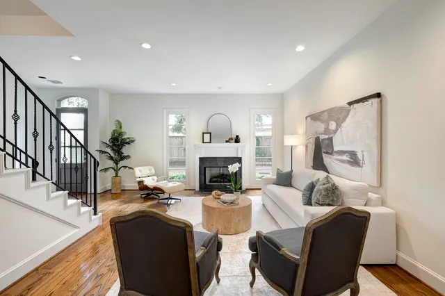 $1,035,000 | 3958 West Alabama Street, Houston, TX 77027