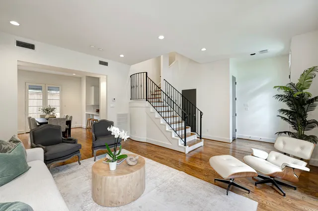 $1,035,000 | 3958 West Alabama Street, Houston, TX 77027