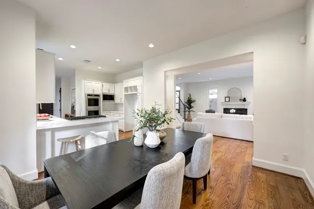 $1,035,000 | 3958 West Alabama Street, Houston, TX 77027