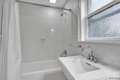 $1,950 | 105 Mariner Street, Buffalo, NY 14201