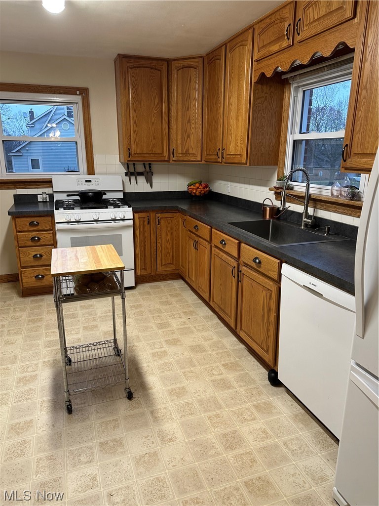 156 Grandview Boulevard Rittman, OH 44270 - Photo 2 of 18 Gallery Image 2