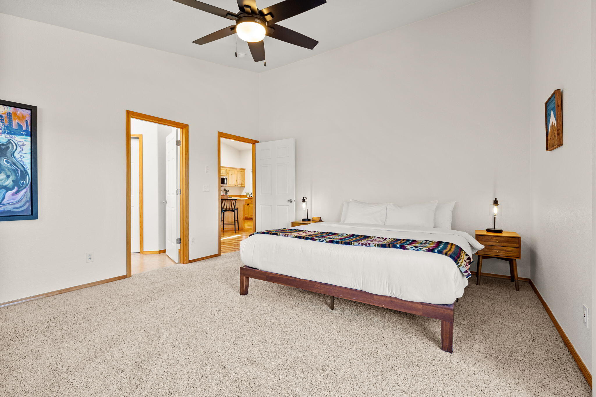 2902 Northeast Pinnacle Place Bend, OR 97701 - Photo 16 of 36 14-web-or-mls-Riley Visuals-26