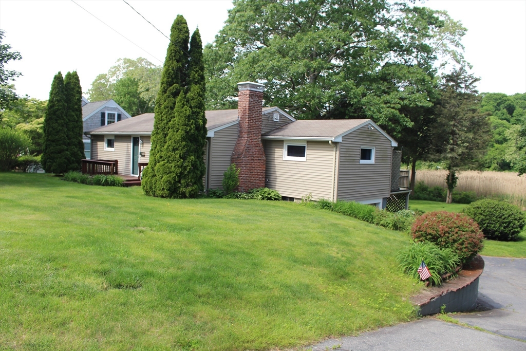 22 Riverside Drive Kingston, MA 02364 - Photo 2 of 42 Gallery Image 2