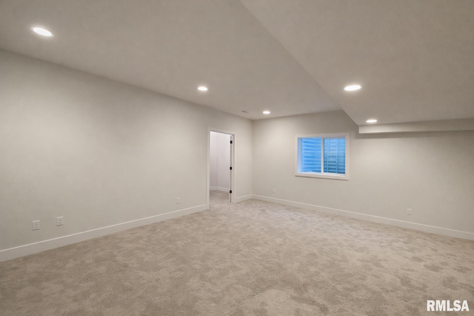 2620 West Arden Way Dunlap, IL 61525 - Photo 39 of 47