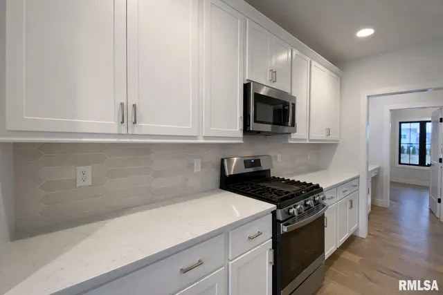 $549,900 | 2620 West Arden Way, Dunlap, IL 61525