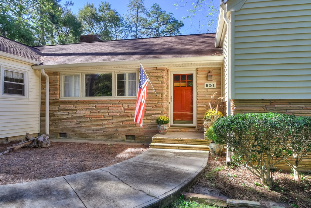 831 Legare Road Southwest Aiken, SC 29803 - Photo 2 of 21