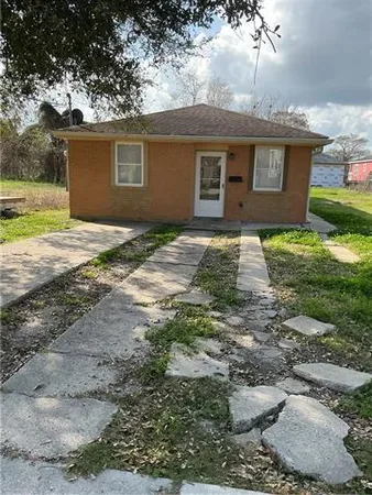 $220,000 | 1732 Alabo Street, New Orleans, LA 70117