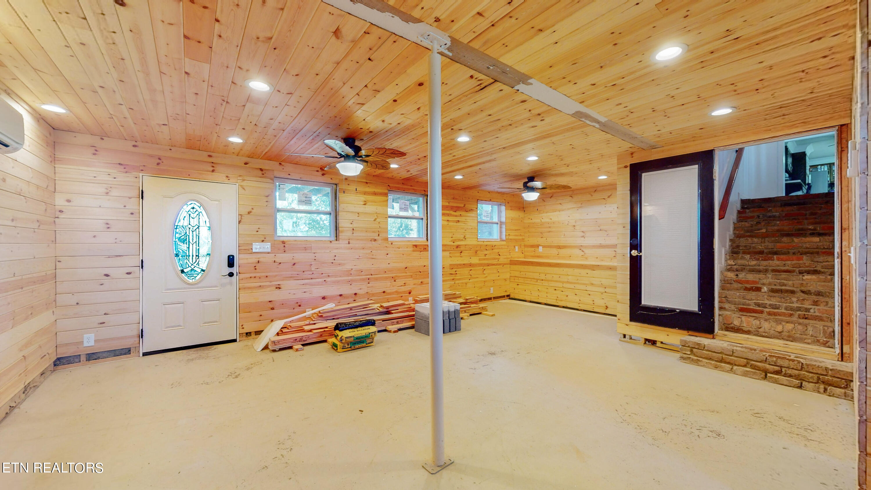 412 Glenlock Road Sweetwater, TN 37874 - Photo 36 of 53 Studio Suite
