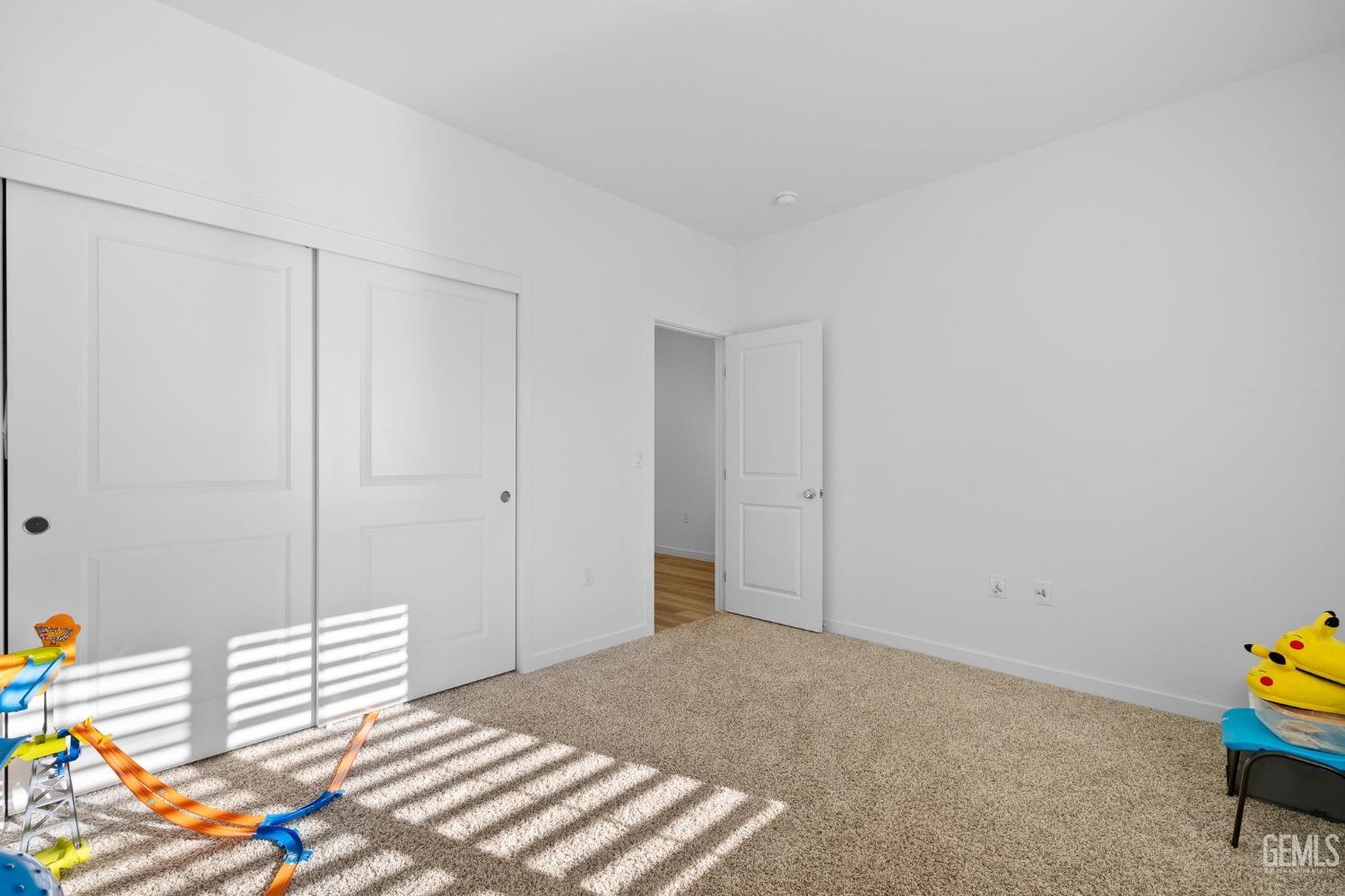 Undisclosed Address Bakersfield, CA 93311 - Photo 18 of 44