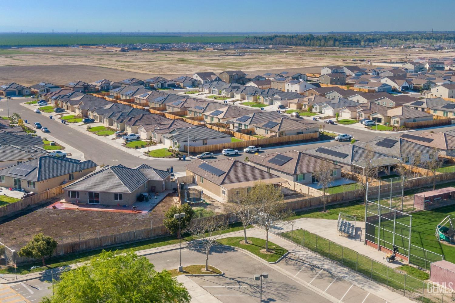 Undisclosed Address Bakersfield, CA 93311 - Photo 40 of 44