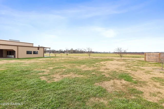 $549,500 | 8713 Highway 105, Melville, LA 71353