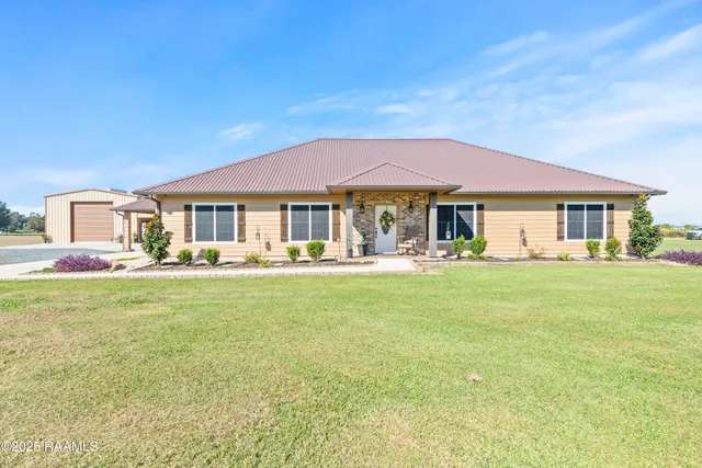 $549,500 | 8713 Highway 105, Melville, LA 71353