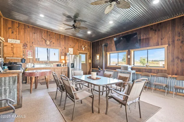 $549,500 | 8713 Highway 105, Melville, LA 71353