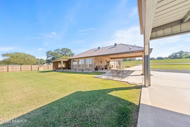 $549,500 | 8713 Highway 105, Melville, LA 71353