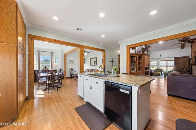 $549,500 | 8713 Highway 105, Melville, LA 71353