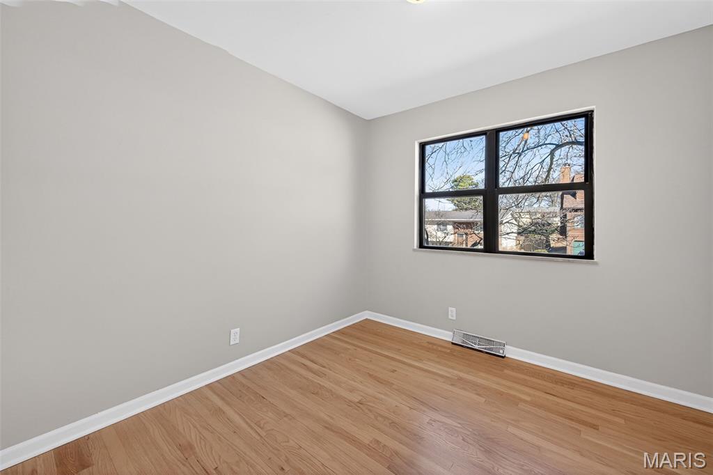 44 St Lawrence Drive Ballwin, MO 63021 - Photo 7 of 19