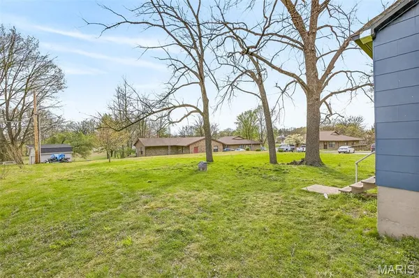 $179,900 | 170 Seraphin Street, Ste. Genevieve, MO 63670