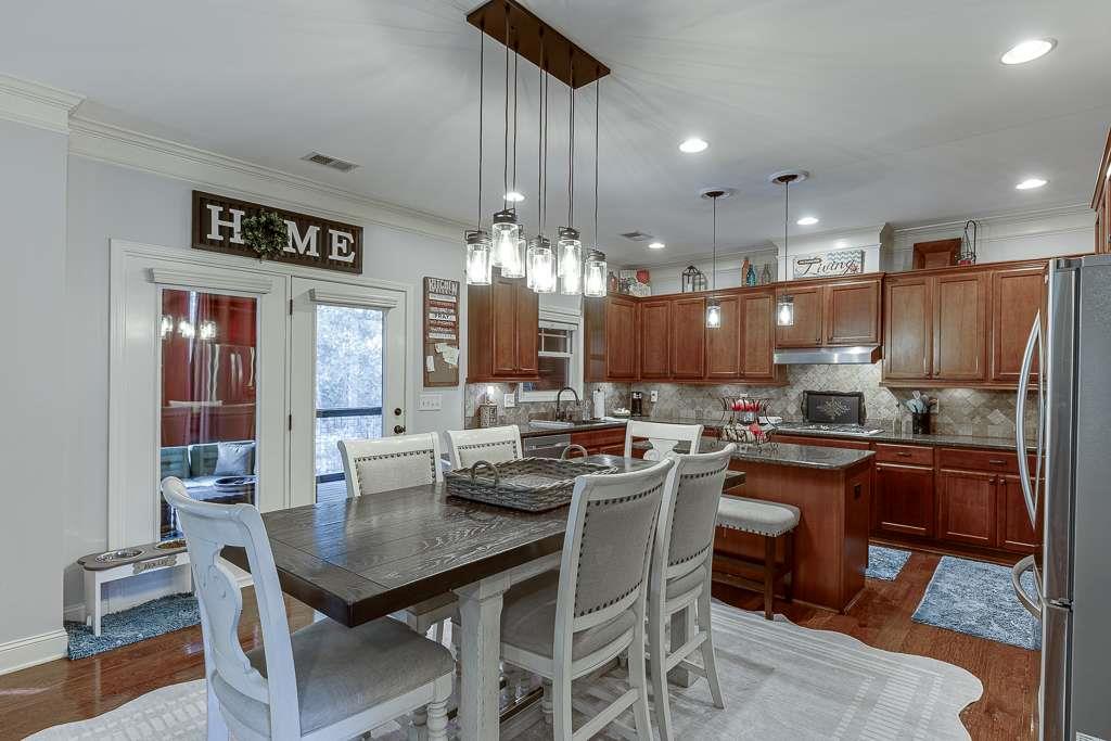 386 Ridge Walk Court Sugar Hill, GA 30518 - Photo 15 of 59