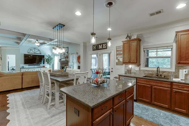 $885,000 | 386 Ridge Walk Court, Sugar Hill, GA 30518