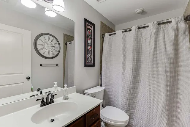 $885,000 | 386 Ridge Walk Court, Sugar Hill, GA 30518