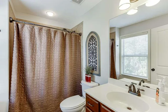 $885,000 | 386 Ridge Walk Court, Sugar Hill, GA 30518