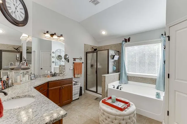 $885,000 | 386 Ridge Walk Court, Sugar Hill, GA 30518