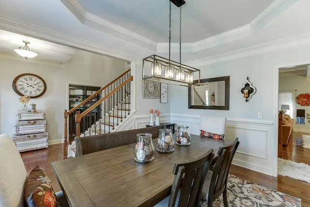 $885,000 | 386 Ridge Walk Court, Sugar Hill, GA 30518