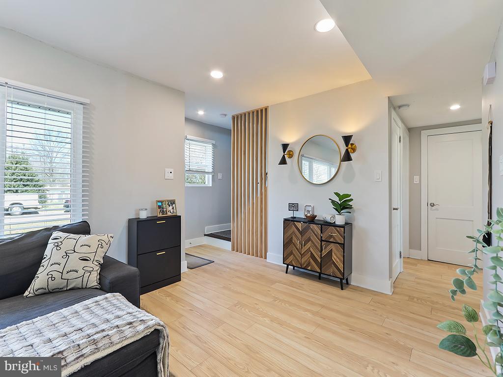1402 Churchill Road Glenside, PA 19038 - Photo 9 of 35 Gallery Image 9