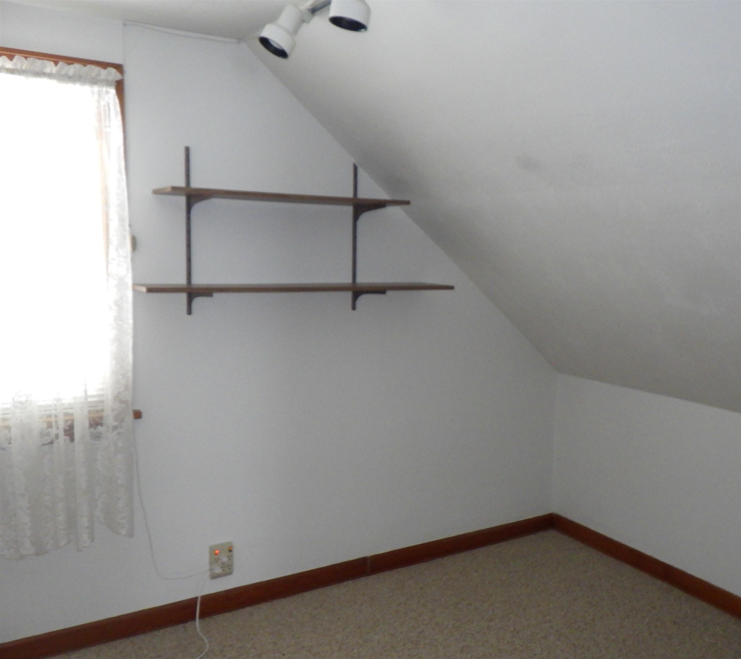 604 South Weed Street Shawano, WI 54166 - Photo 16 of 28