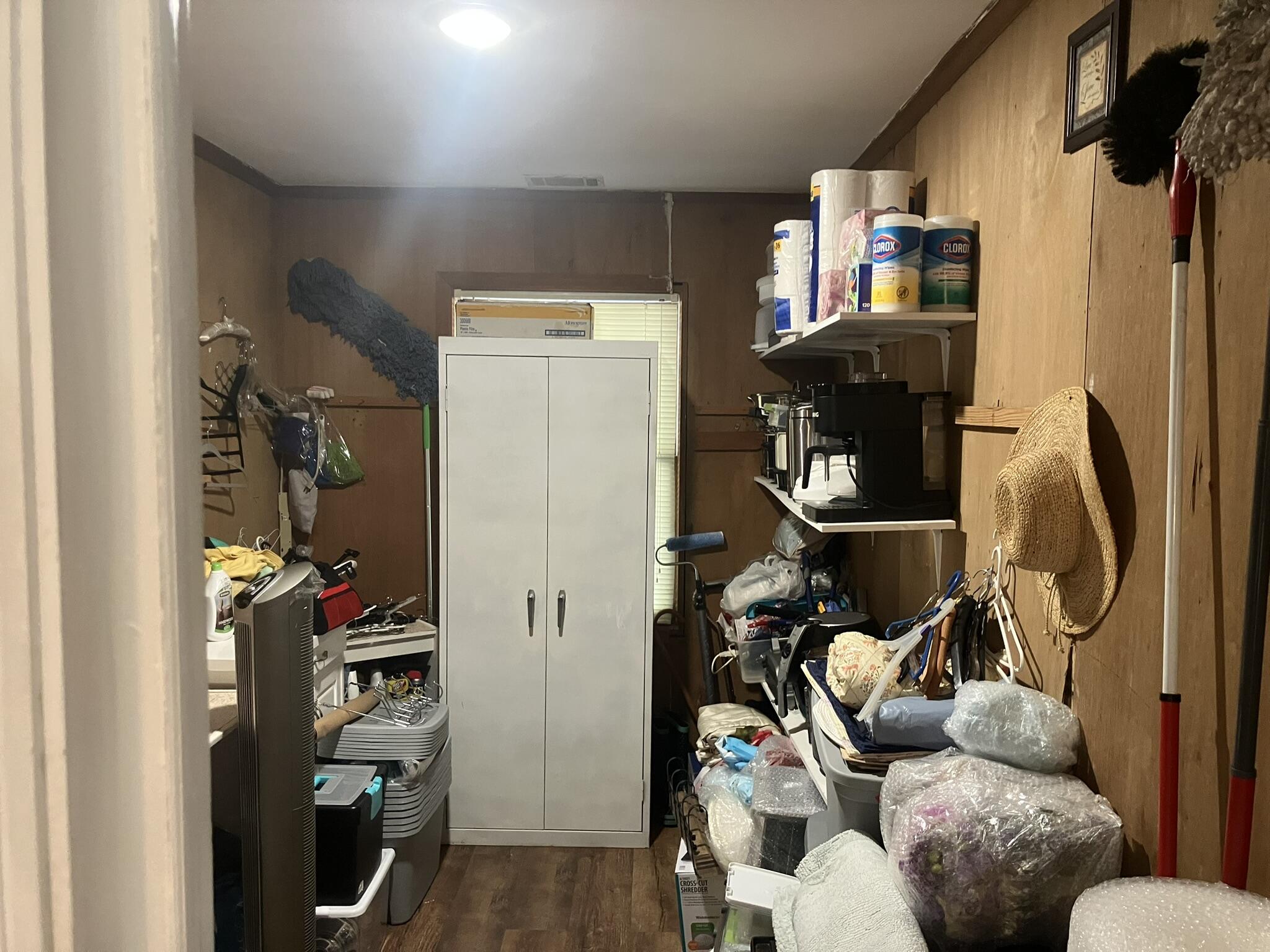 110 Joey Street Hampton, SC 29924 - Photo 29 of 33 Storage Room