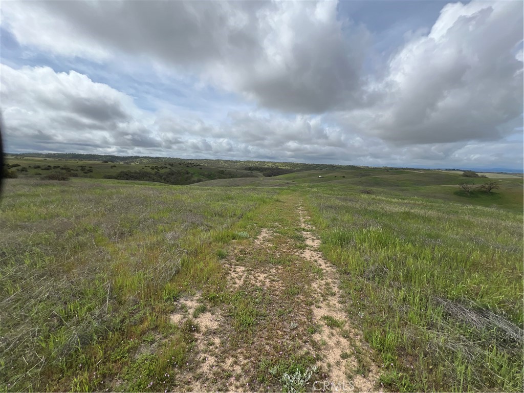 5160 Needs Road Paso Robles, CA 93446 - Photo 3 of 13 a view of an ocean and beach