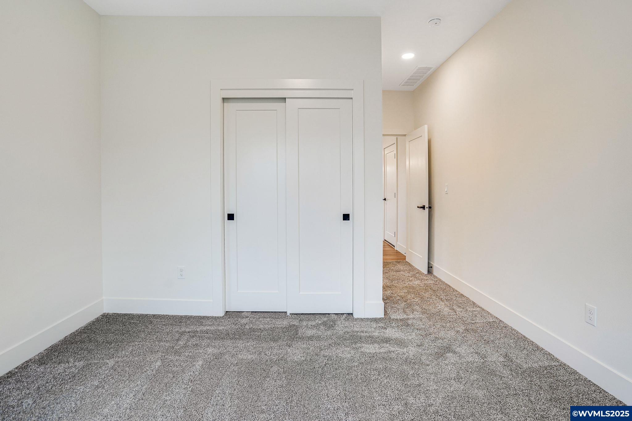 5270 Countryside Street Northeast Salem, OR 97305 - Photo 24 of 44