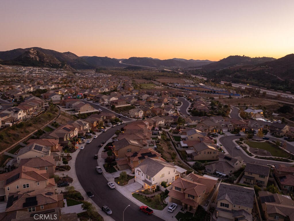 374 Ventasso Way Fallbrook, CA 92028 - Photo 40 of 42 an aerial view of residential house and green space