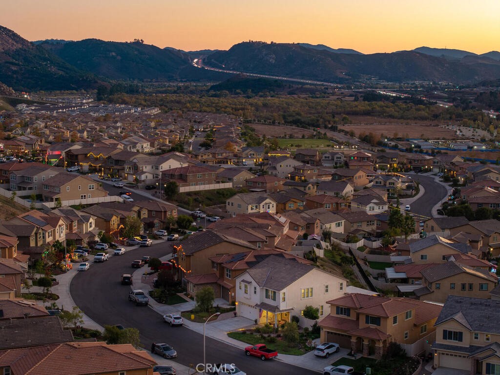 374 Ventasso Way Fallbrook, CA 92028 - Photo 41 of 42 an aerial view of a house