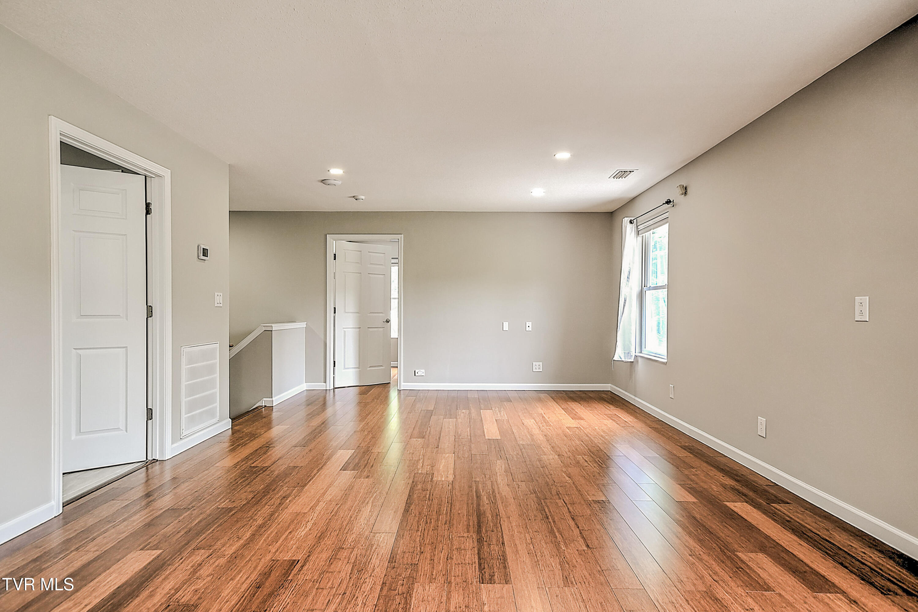 4125 Pine Orchard Road Butler, TN 37640 - Photo 19 of 86 4125 Pine Orchard LC-38
